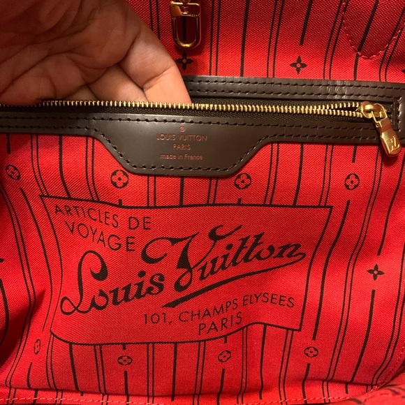 Authentic Louis Vuitton Neverful MM - Picture 8 of 16